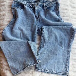 Wide Leg Mid-Rise Sincerely Jules Women’s Jeans - Size 11/12 (30)